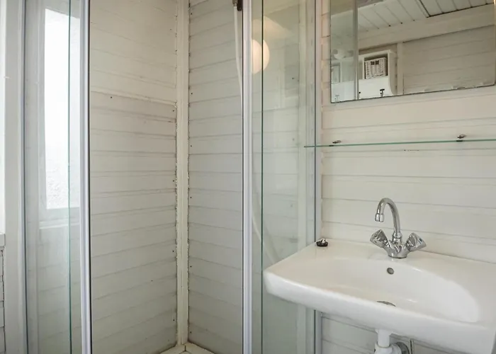 بيت للعطل One-bedroom In Sjolund